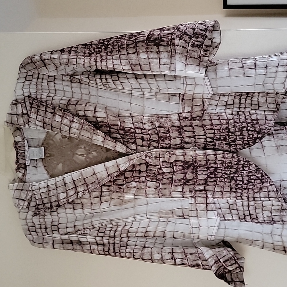3 Button Lightweight Cardigan